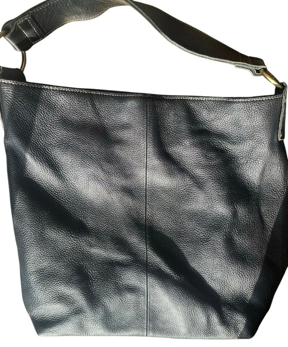 Amerileather Cynthia Black Pebble Leather Slouchy Shoulder Bag
